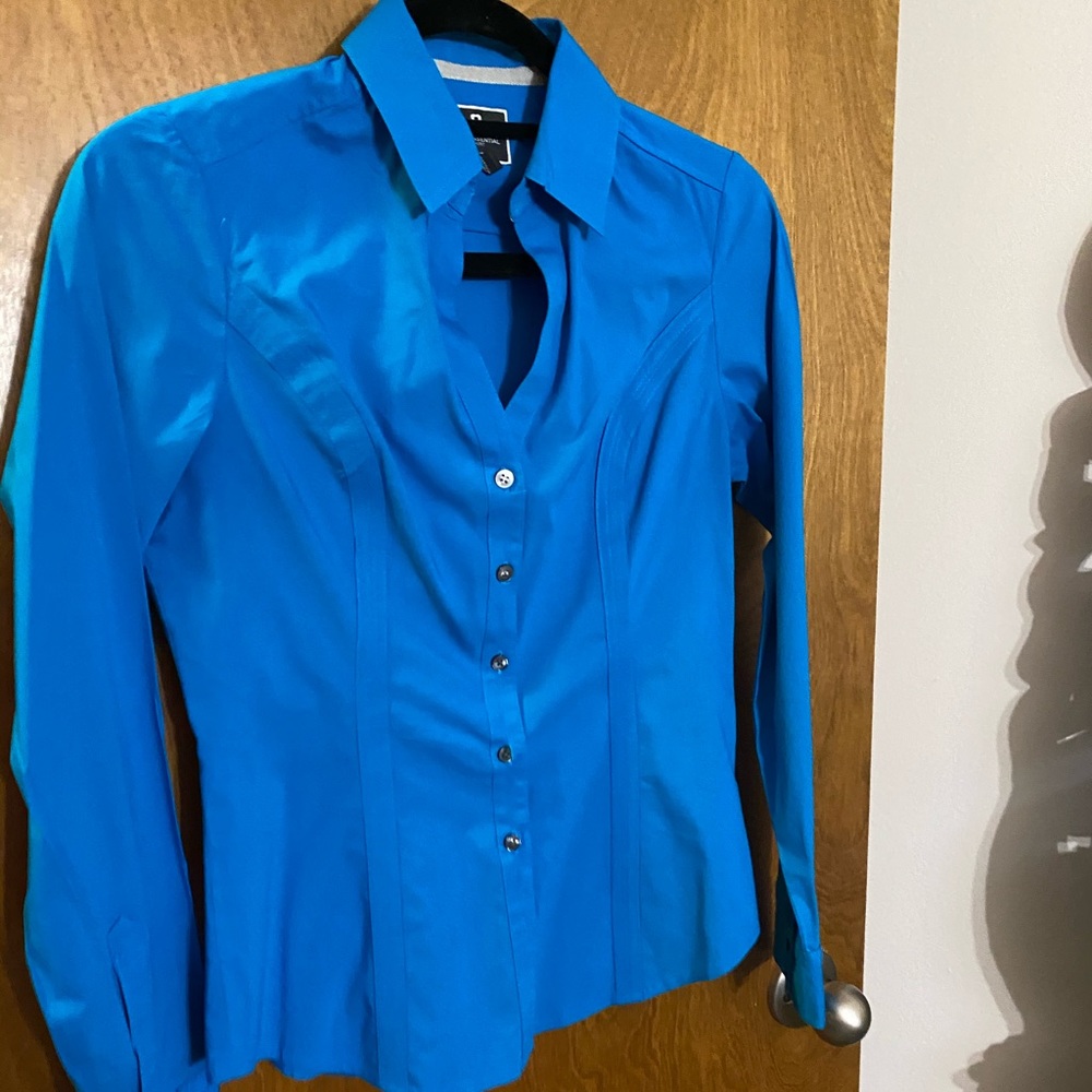 Professional button-up